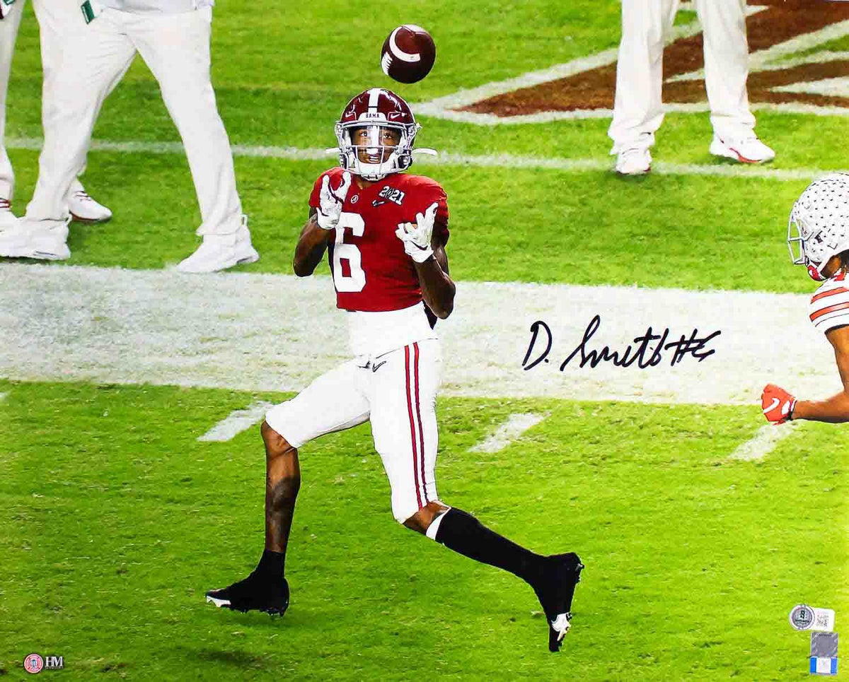 Devonta Smith Signed 16x20 Alabama Crimson Tide Photo BAS
