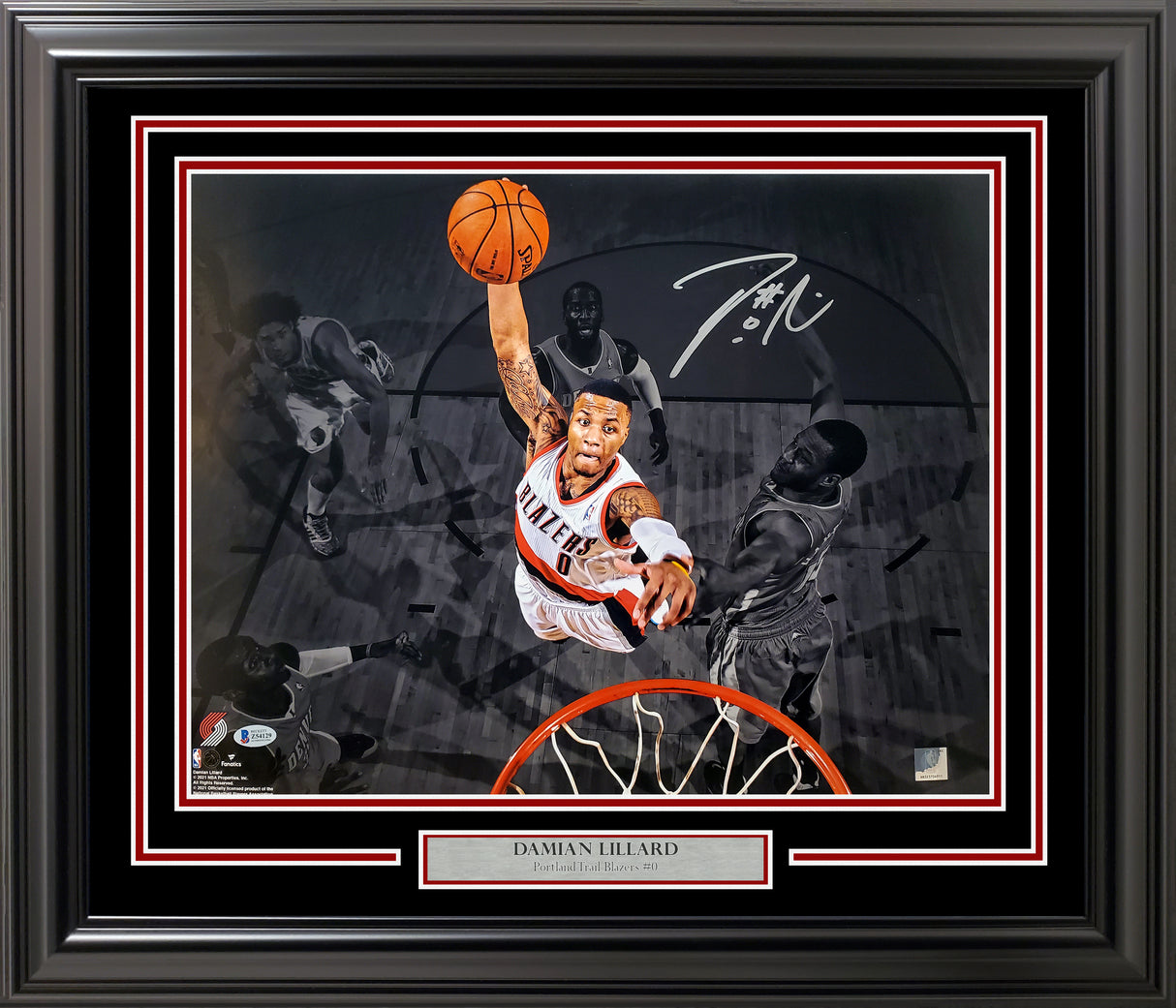 Damian Lillard Autographed Framed 16x20 Photo Portland Trail Blazers Beckett BAS Stock #197156