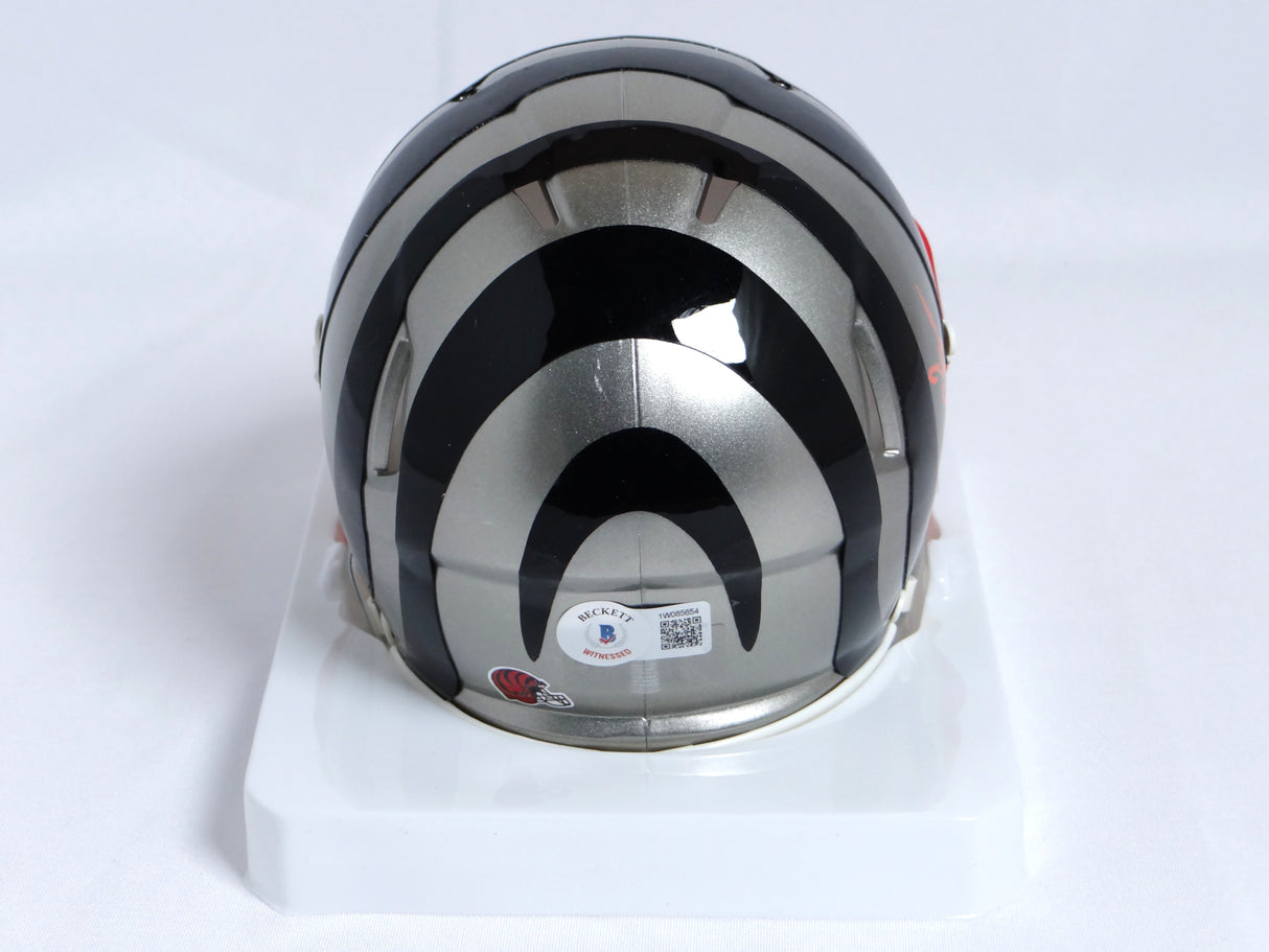 Chad Johnson Autographed Bengals Flash Speed Mini Helmet-Beckett W Holo