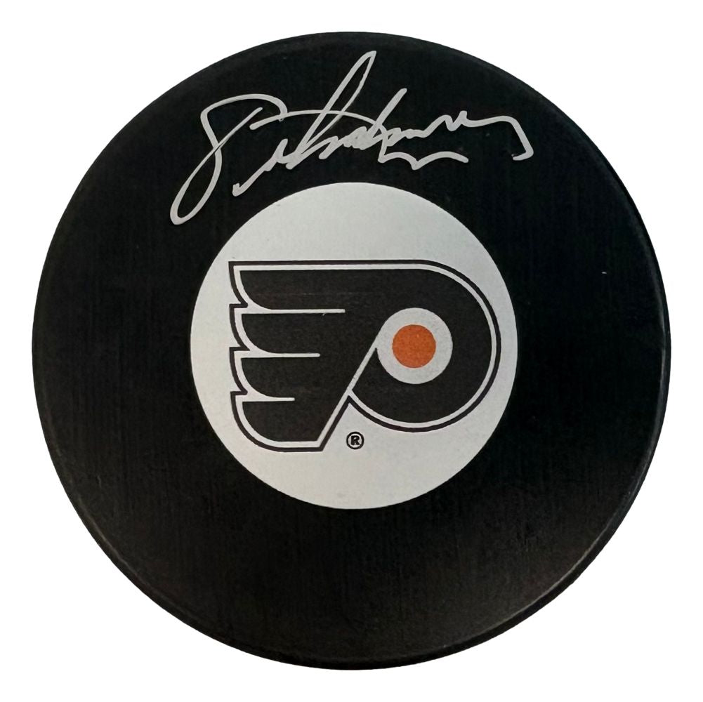 Eric Lindros Signed Philadelphia Flyers Logo Puck Schwartz
