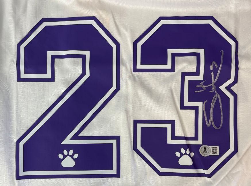 Guti Hernandez Signed Real Madrid Kelme Soccer Jersey by Sports Integrity features an autographed number with BAS authentication sticker.