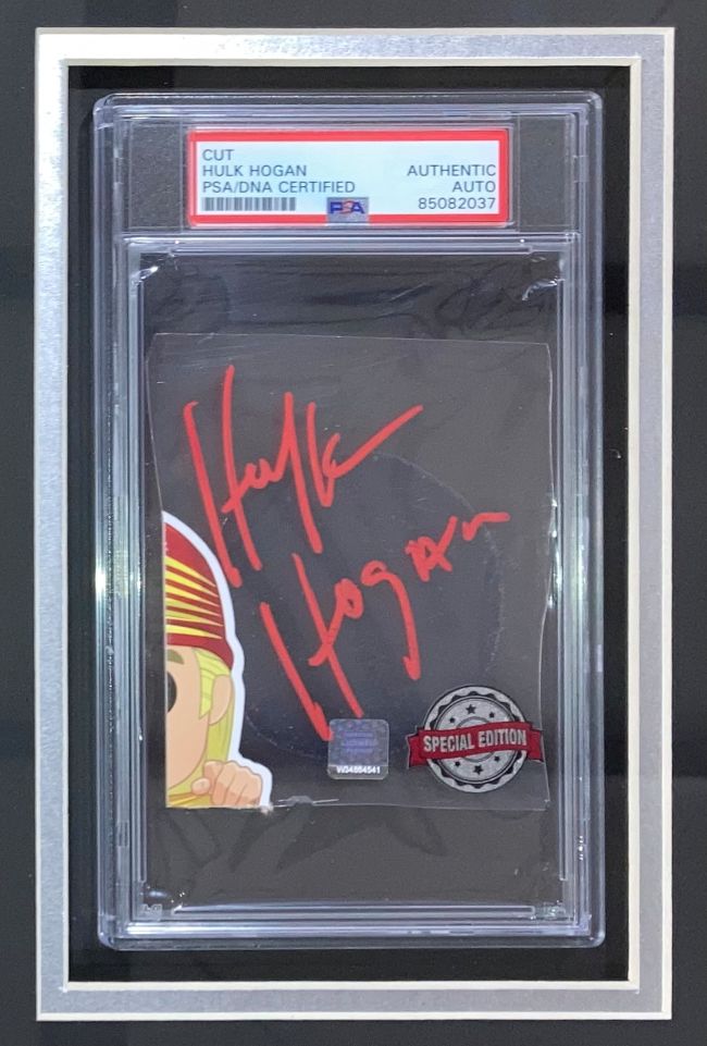 Hulk Hogan Signed Framed WWE WWF Cut Signature PSA