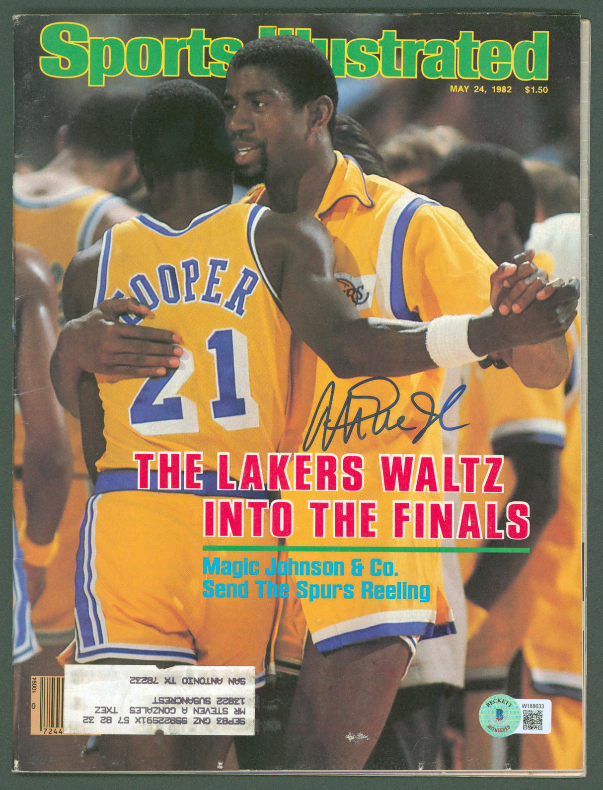 Lakers Magic Johnson Signed May 1982 Sports Illustrated Magazine BAS Witnessed
