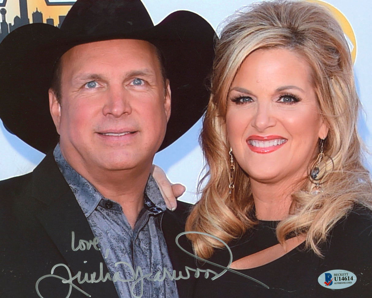 Trisha Yearwood Country Musician "Love" Authentic Signed 8x10 Photo BAS #U14614