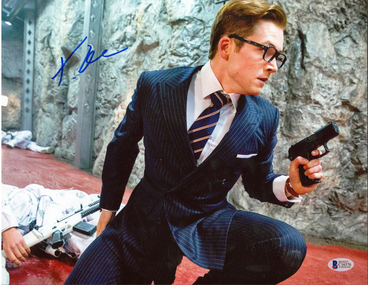 Taron Egerton Kingsman The Secret Service Signed 11x14 Photo BAS #C16376
