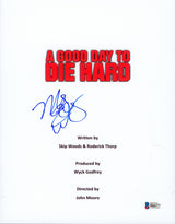 Mary Elizabeth Winstead A Good Day To Die Hard Signed Script Cover BAS #H66377