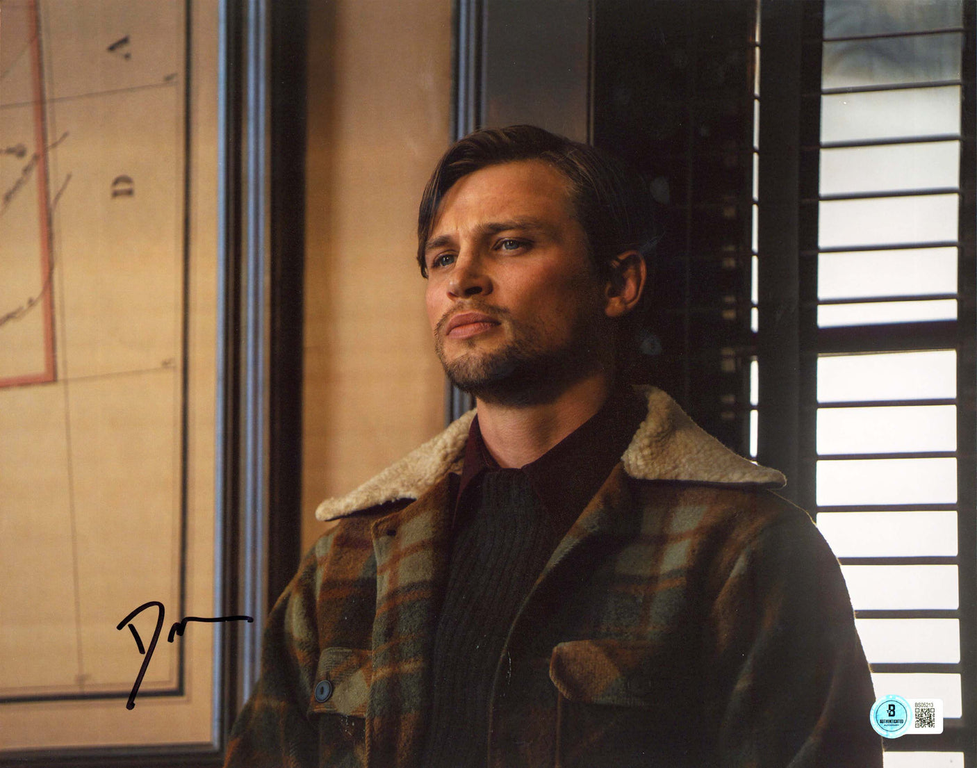 Darren Mann 1923 Authentic Signed 11x14 Horizontal Photo BAS #BS05213