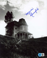 Marli Renfro Bates Motel Authentic Signed 8x10 Vertical Photo BAS #BR29337