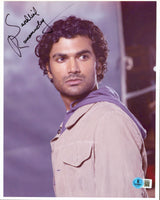 Sendhil Ramamurthy Heroes Authentic Signed 8.5x11 Vertical Photo BAS #BS29453