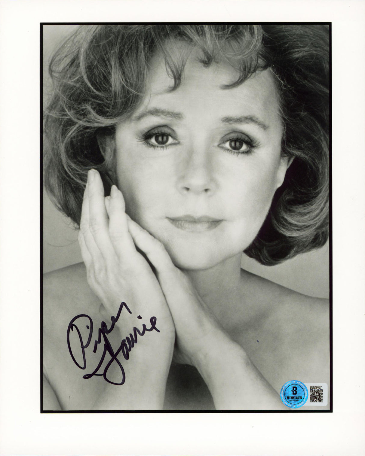 Piper Laurie Twin Peaks Authentic Signed 8x10 Vertical Photo BAS #BS29467
