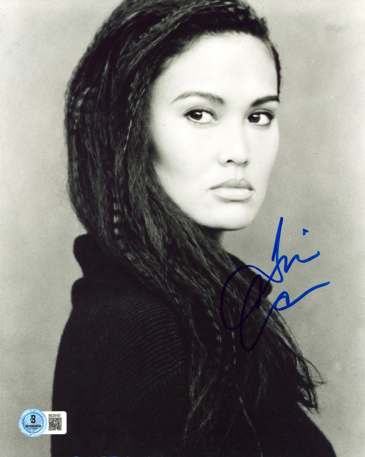 Tia Carrere Wayne's World Authentic Signed 8x10 Vertical Photo BAS #BS29187