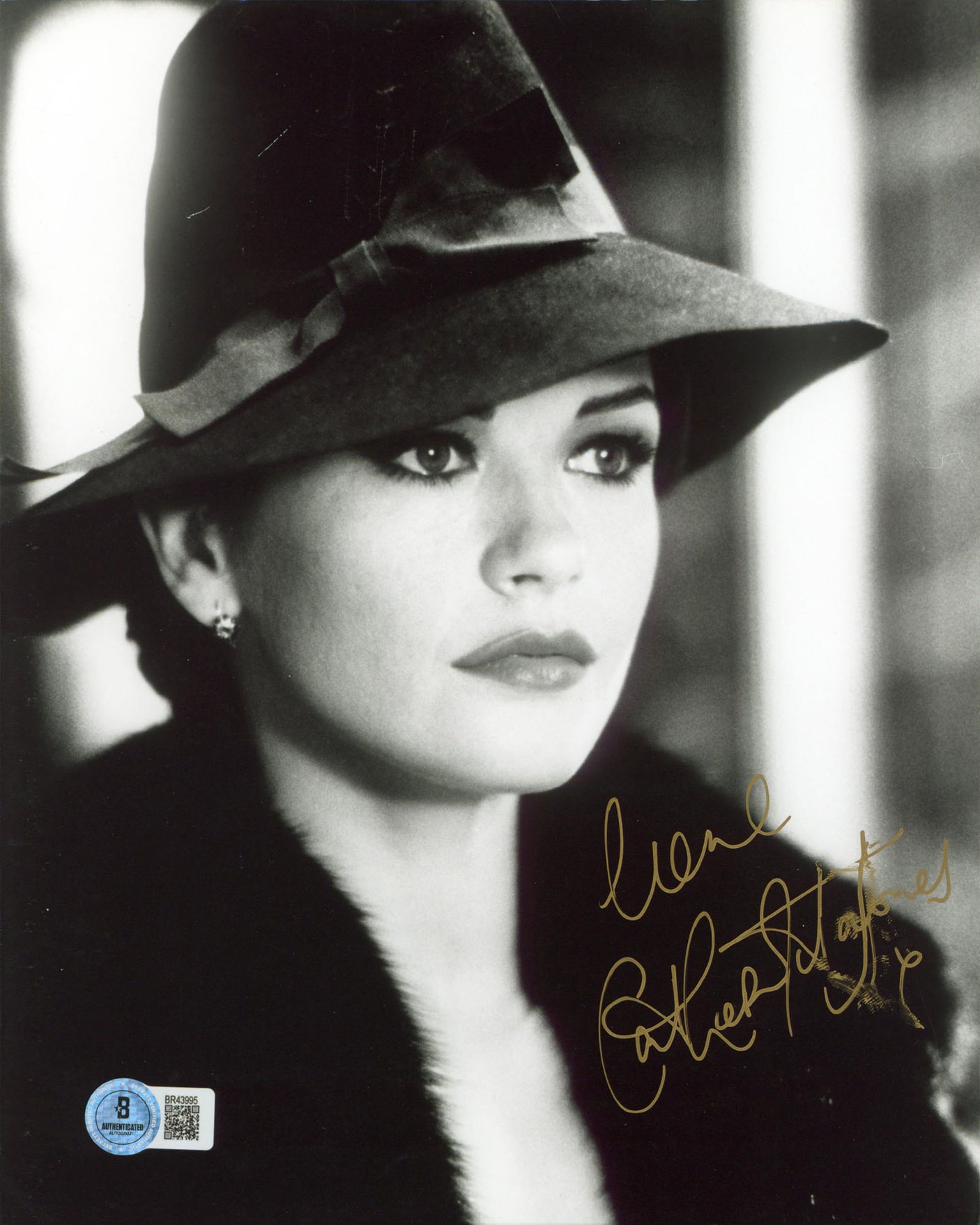 Catherine Zeta-Jones The Phantom "Love" Authentic Signed 8x10 Photo BAS #BR43995