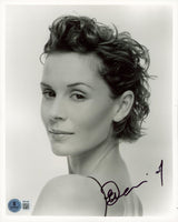 Embeth Davidtz Schindler's List Authentic Signed 8x10 Vertical Photo BAS BT01169