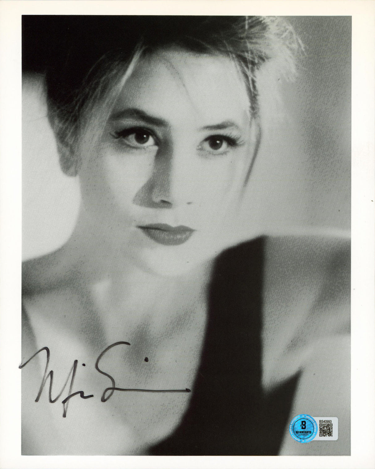 Mira Sorvino Romy and Michele's High School Reunion Signed 8x10 Photo BASBS40993