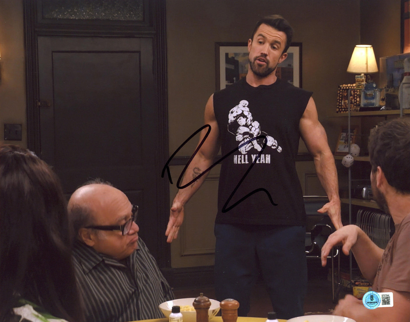 Rob McElhenney It's Always Sunny in Philadelphia Signed 11x14 Photo BAS #BT67844
