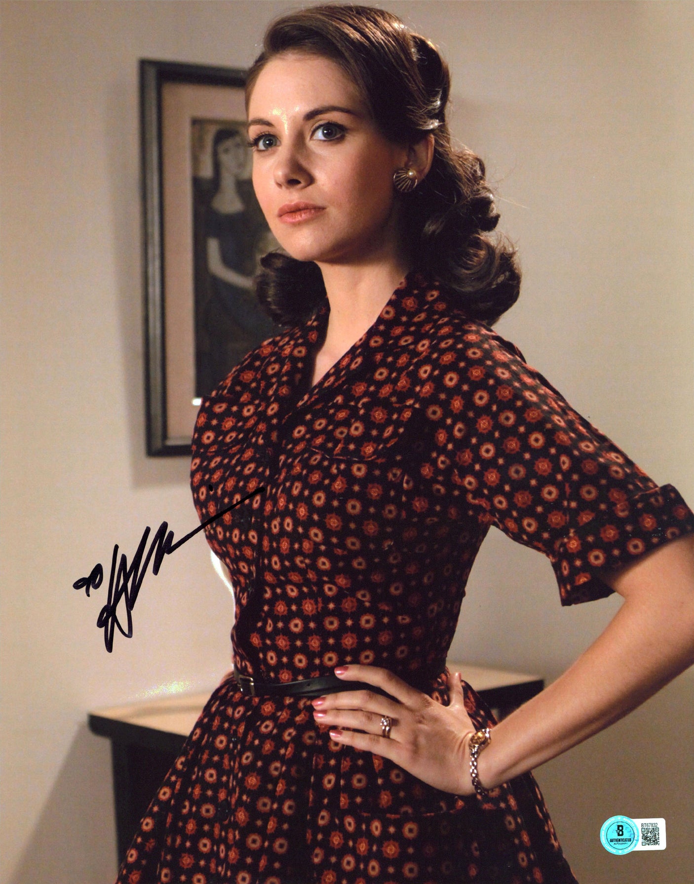 Alison Brie Mad Men Authentic Signed 11x14 Vertical Photo BAS #BT67832