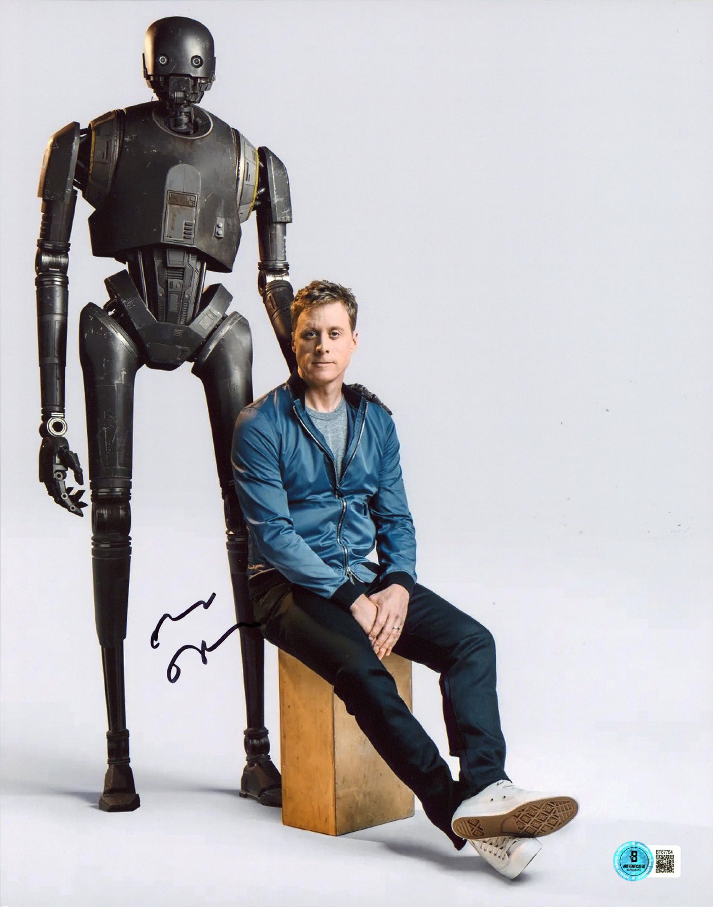 Alan Tudyk Rogue One A Star Wars Story Authentic Signed 11x14 Photo BAS #BT67764