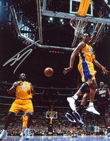 Lakers Shaquille O'Neal Signed 11x14 Vertical Photo Vs Sixers BAS Witnessed