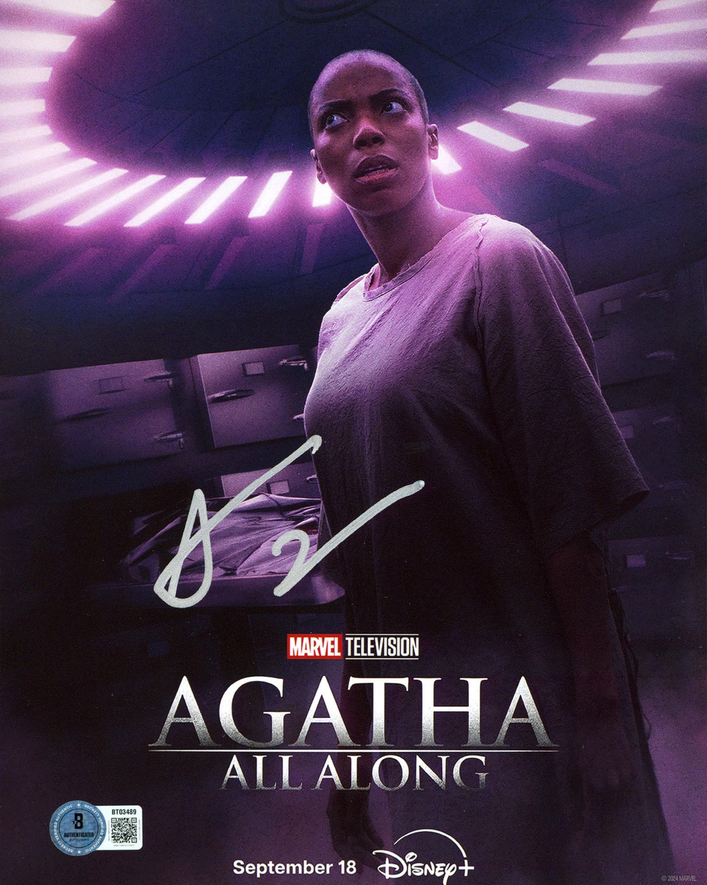 Sasheer Zamata Agatha All Along Authentic Signed 8x10 Vertical Photo BAS BT03489