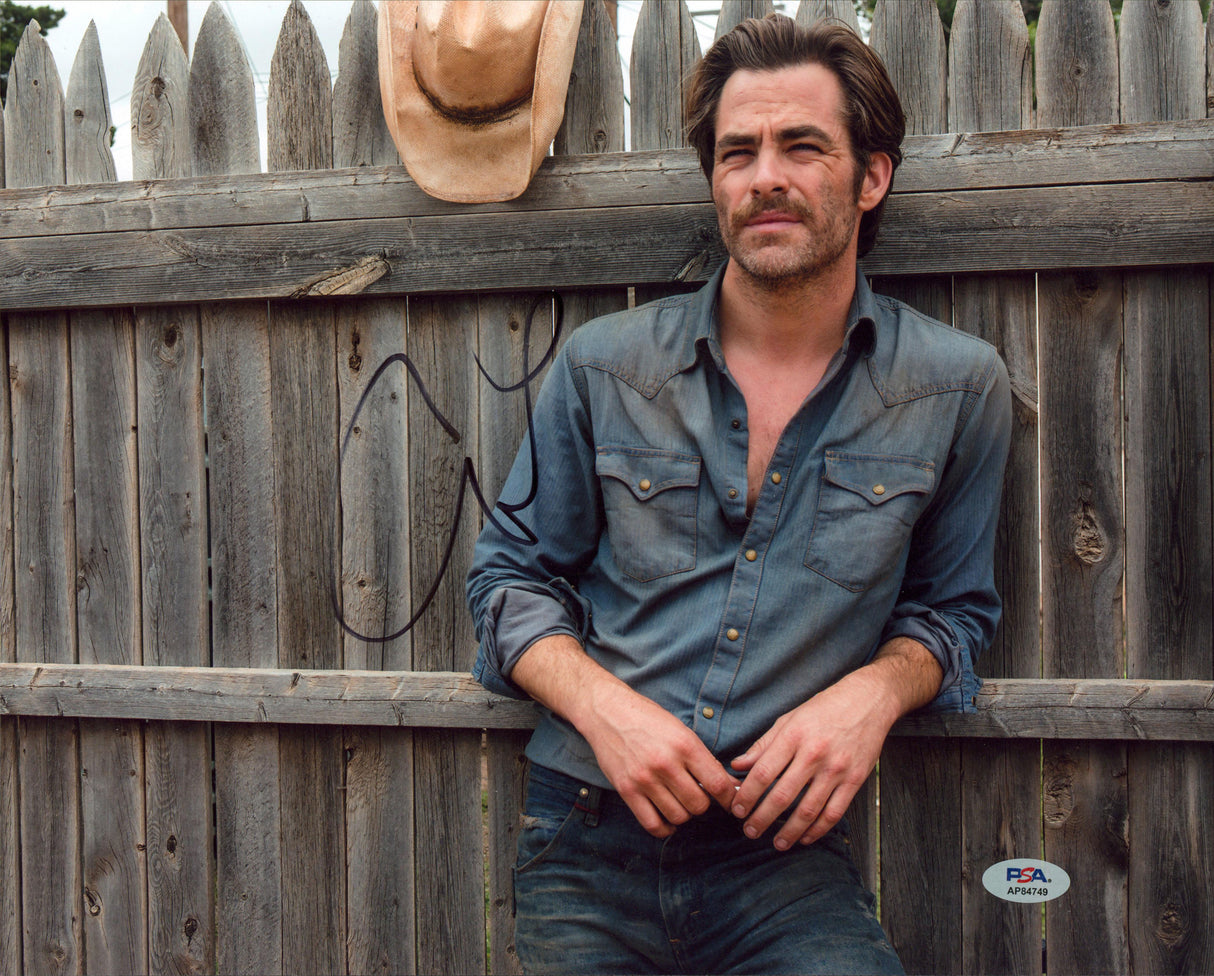 Chris Pine Hell or High Water Authentic Signed 11x14 Photo PSA/DNA #AP84749