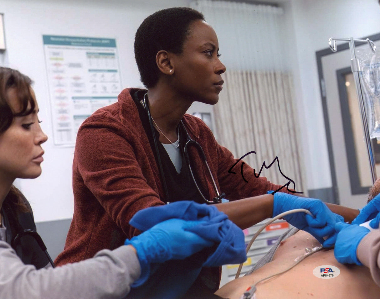 Tracy Ifeachor The Pitt Authentic Signed 11x14 Horizontal Photo PSA/DNA #AP84676