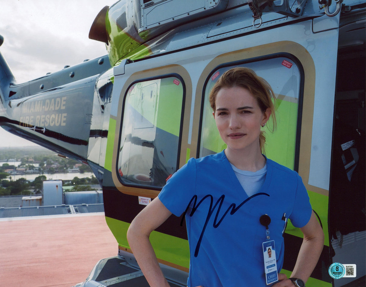 Willa Fitzgerald Pulse Authentic Signed 11x14 Horizontal Photo BAS #BU87881