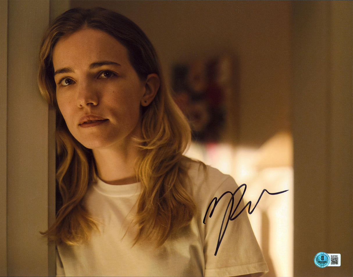 Willa Fitzgerald Pulse Authentic Signed 11x14 Horizontal Photo BAS #BU87882