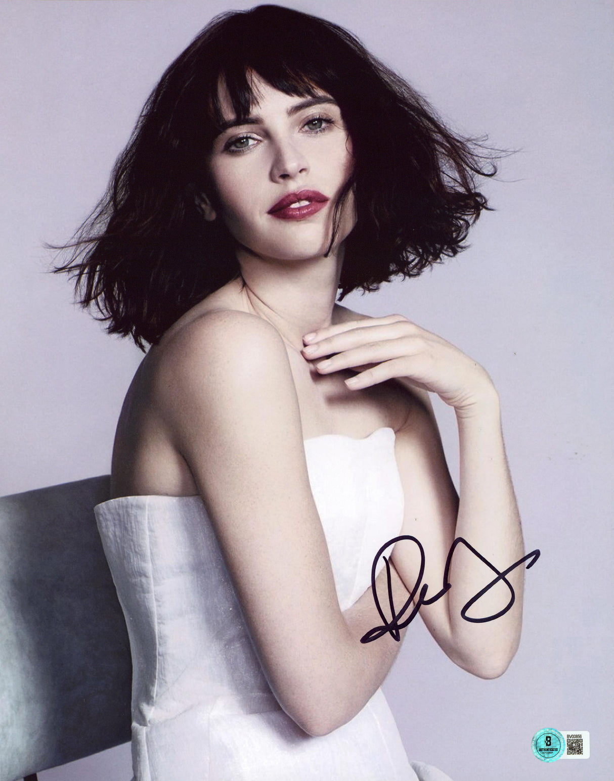 Felicity Jones The Theory Of Everything Authentic Signed 11x14 Photo BAS BV00856