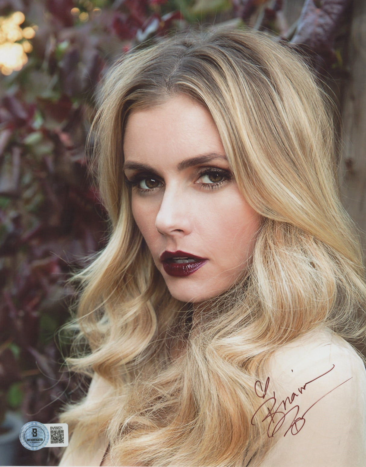 Brianna Brown General Hospital Authentic Signed 8x10 Vertical Photo BAS 5