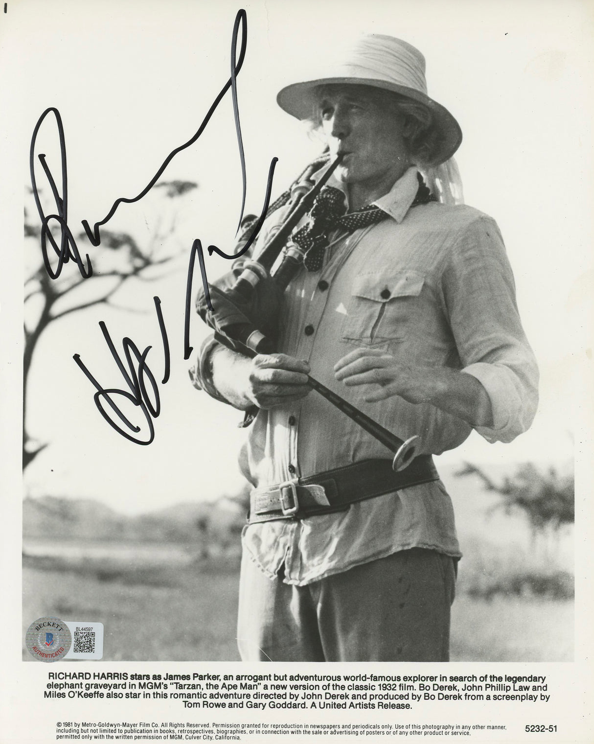 Richard Harris Tarzan, the Ape Man Authentic Signed 8x10 Photo BAS #BL44597