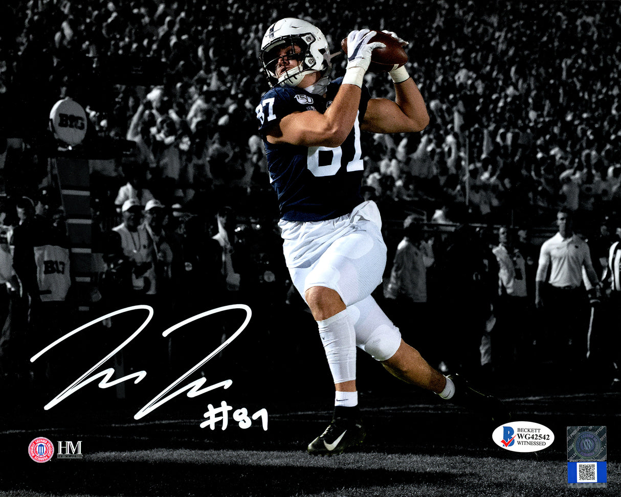 Pat Freiermuth Autographed 8x10 Photo Penn State Nittany Lions Beckett BAS Stock #191146