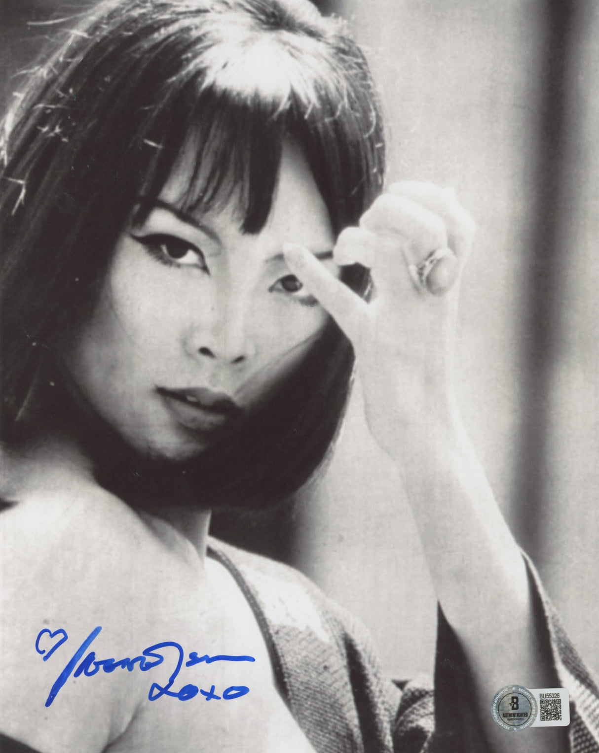 Irene Tsu Paradise, Hawaiian Style "XOXO" Authentic Signed 8x10 Photo BAS 2