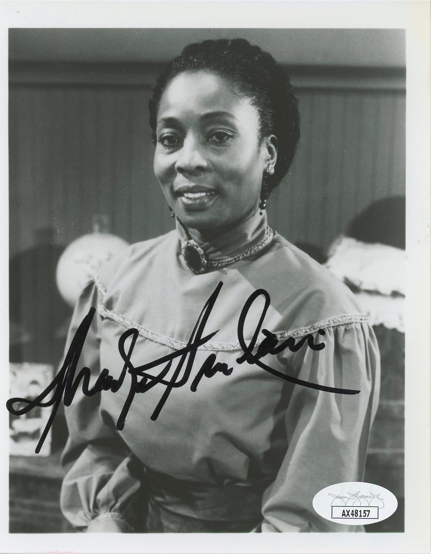 Madge Sinclair Coming to America Authentic Signed 5x6.5 Photo JSA #AX48157