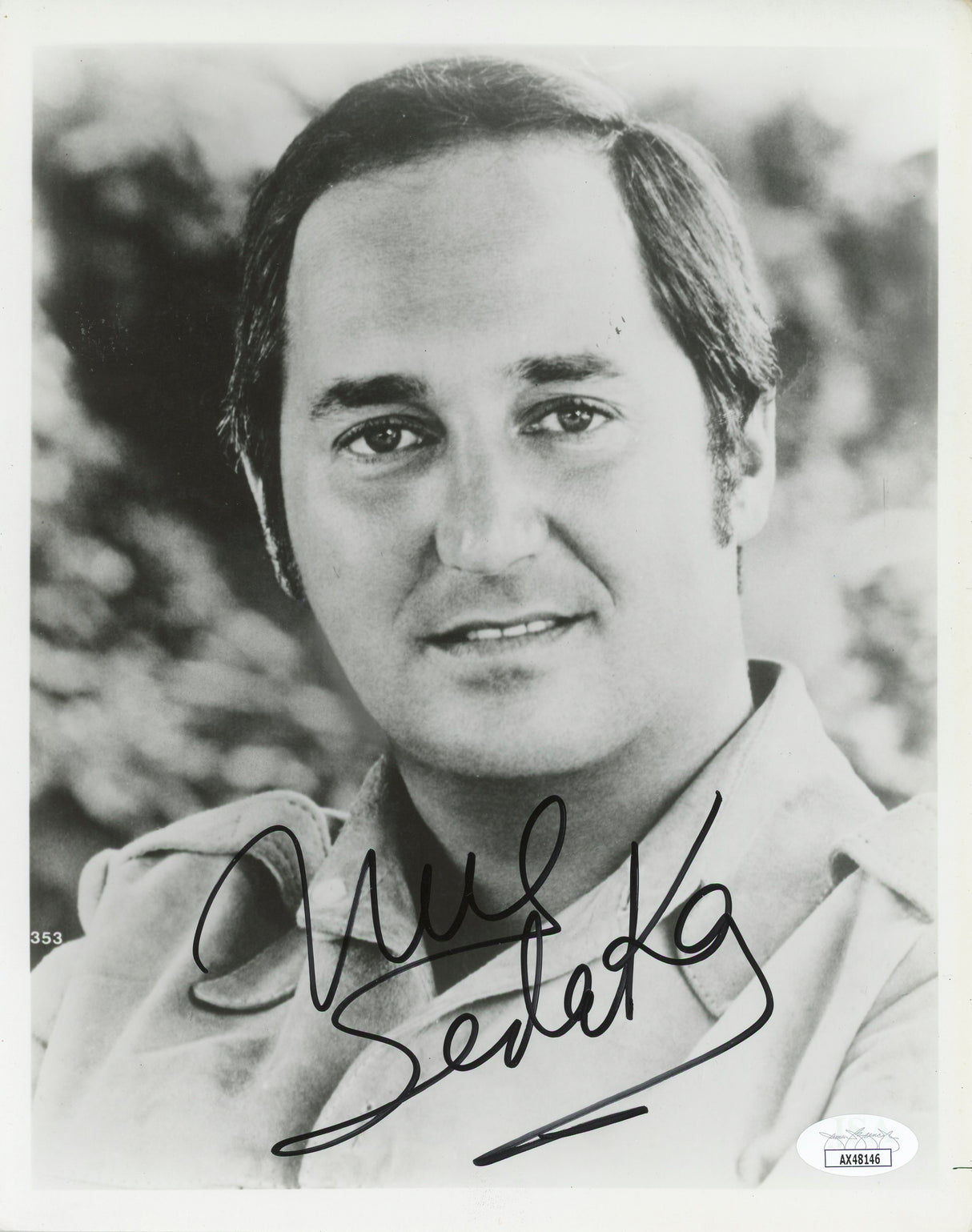 Neil Sedaka Musician Authentic Signed 8x10 Photo Autographed JSA #AX48146