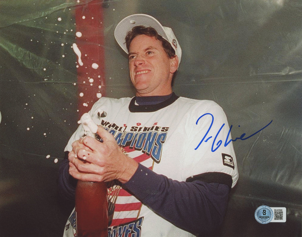 Braves Tom Glavine Authentic Signed 8x10 Horizontal Photo BAS #BU43566