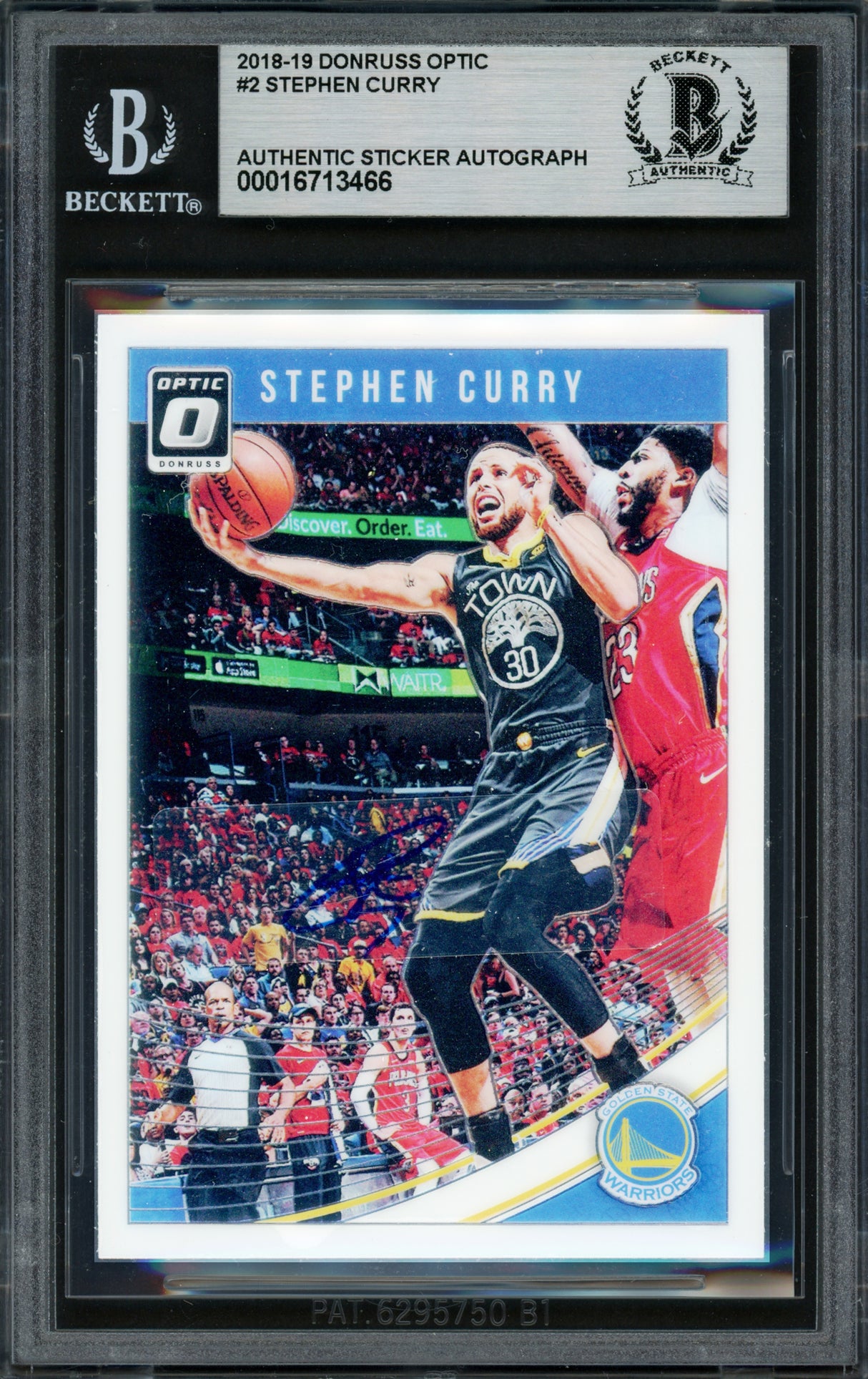 Stephen Curry Autographed 2018-19 Donruss Optic Card #2 Golden State Warriors Beckett BAS Stock #216846