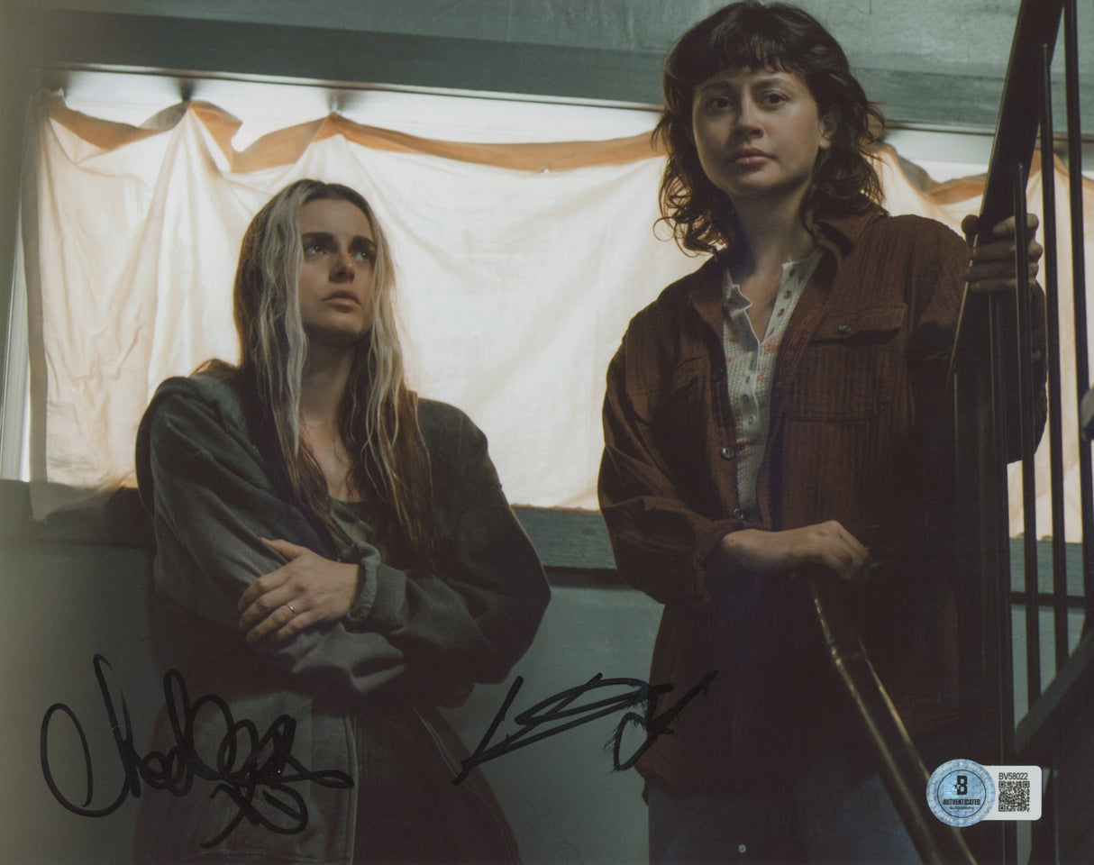 Kaelen Ohm & Chloe Van Landschoot From Authentic Signed 8x10 Photo BAS #BV58022