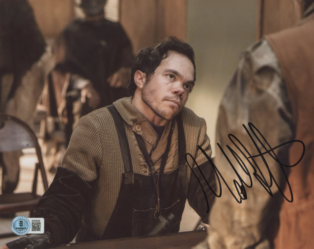 Matthew Jeffers The Walking Dead: TOWL Authentic Signed 8x10 Photo BAS #BV58058