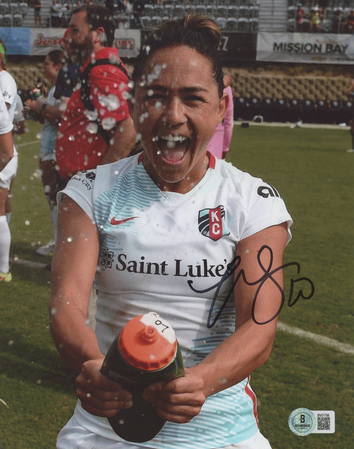 Loeau LaBonta Authentic Signed 8x10 Photo BAS #BV01798