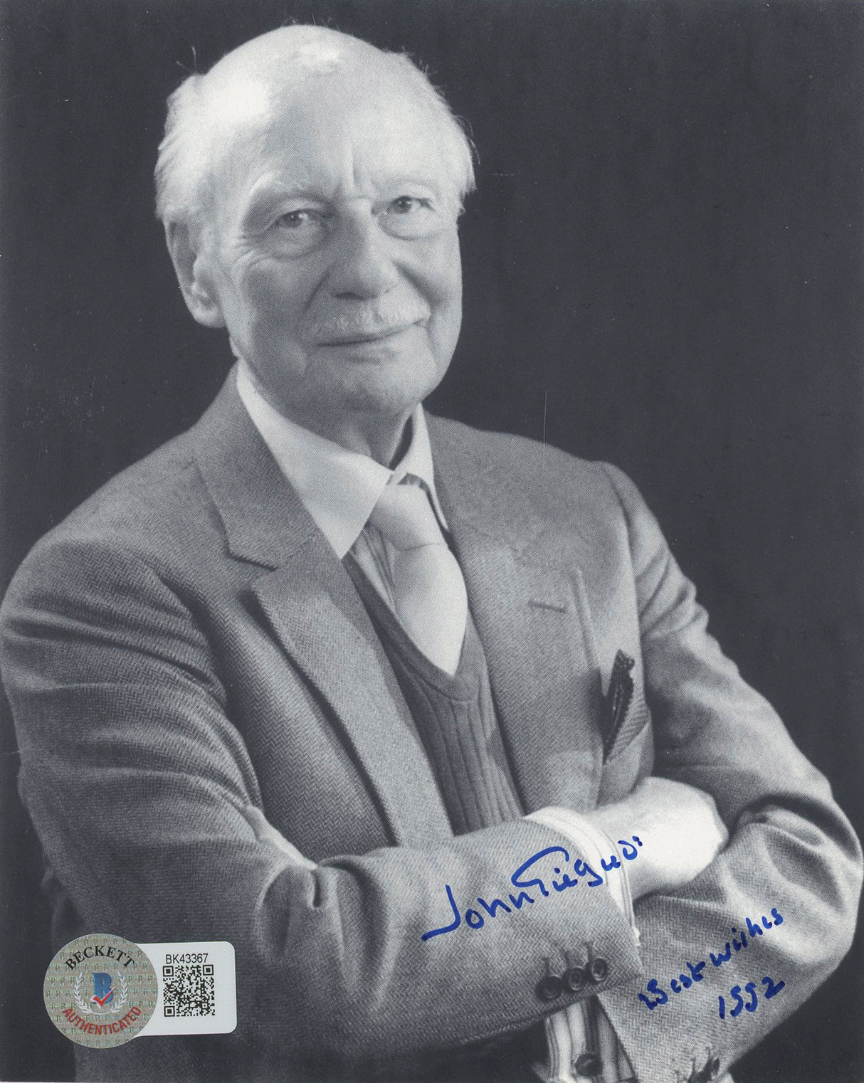 John Gielgud Arthur "Best Wishes 1992" Signed 4.75x6 Photo BAS #BK43367