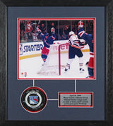 Wayne Gretzky Signed & Framed NY Rangers Logo Puck LE #148/199 JSA #YY62350