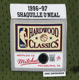 Lakers Shaquille O'Neal Signed Green M&N 1996-97 HWC Swingman Jersey BAS Witness