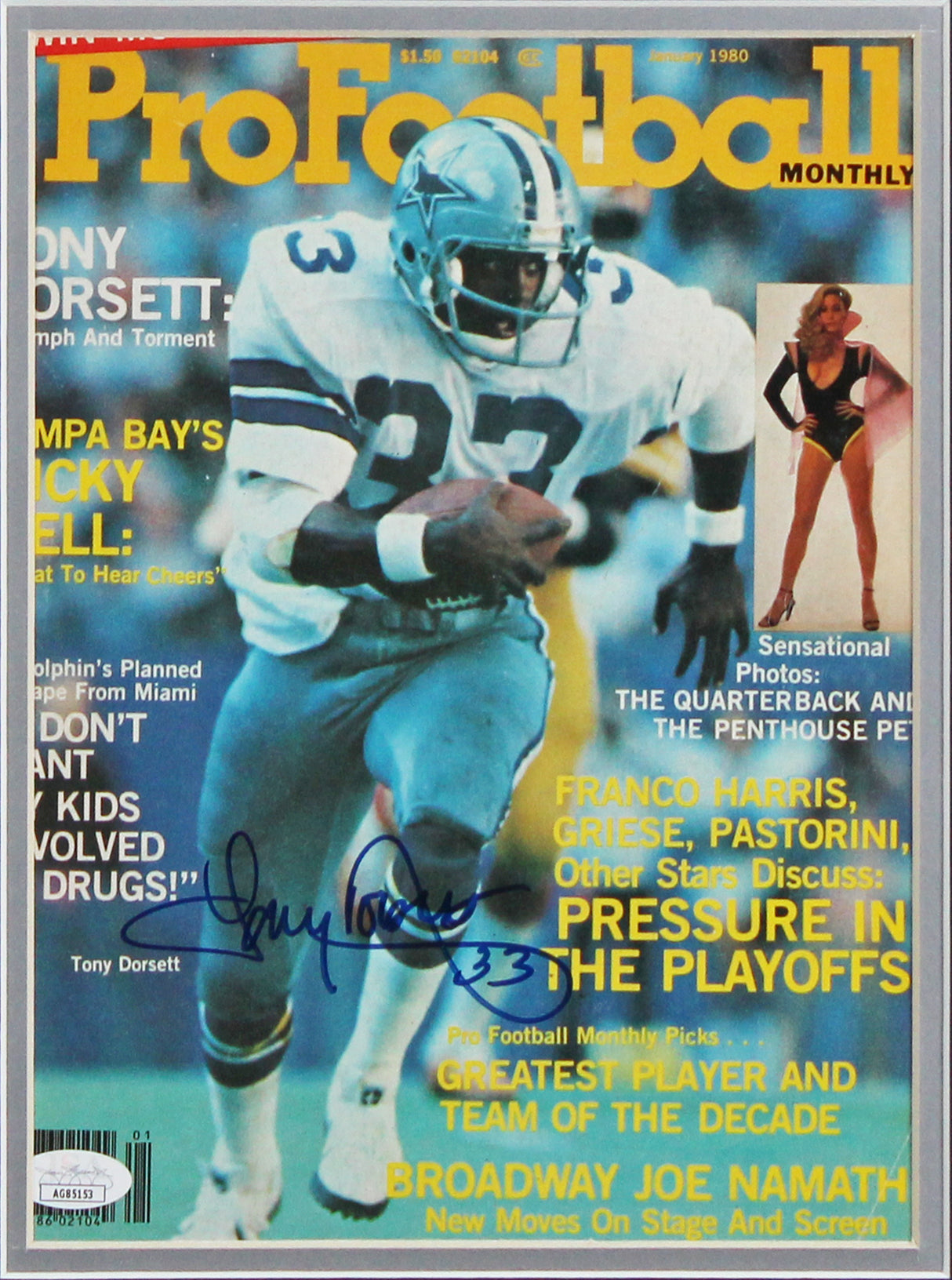 Cowboys Tony Dorsett Signed & Framed 1980 Pro Football Magazine Cover JSA