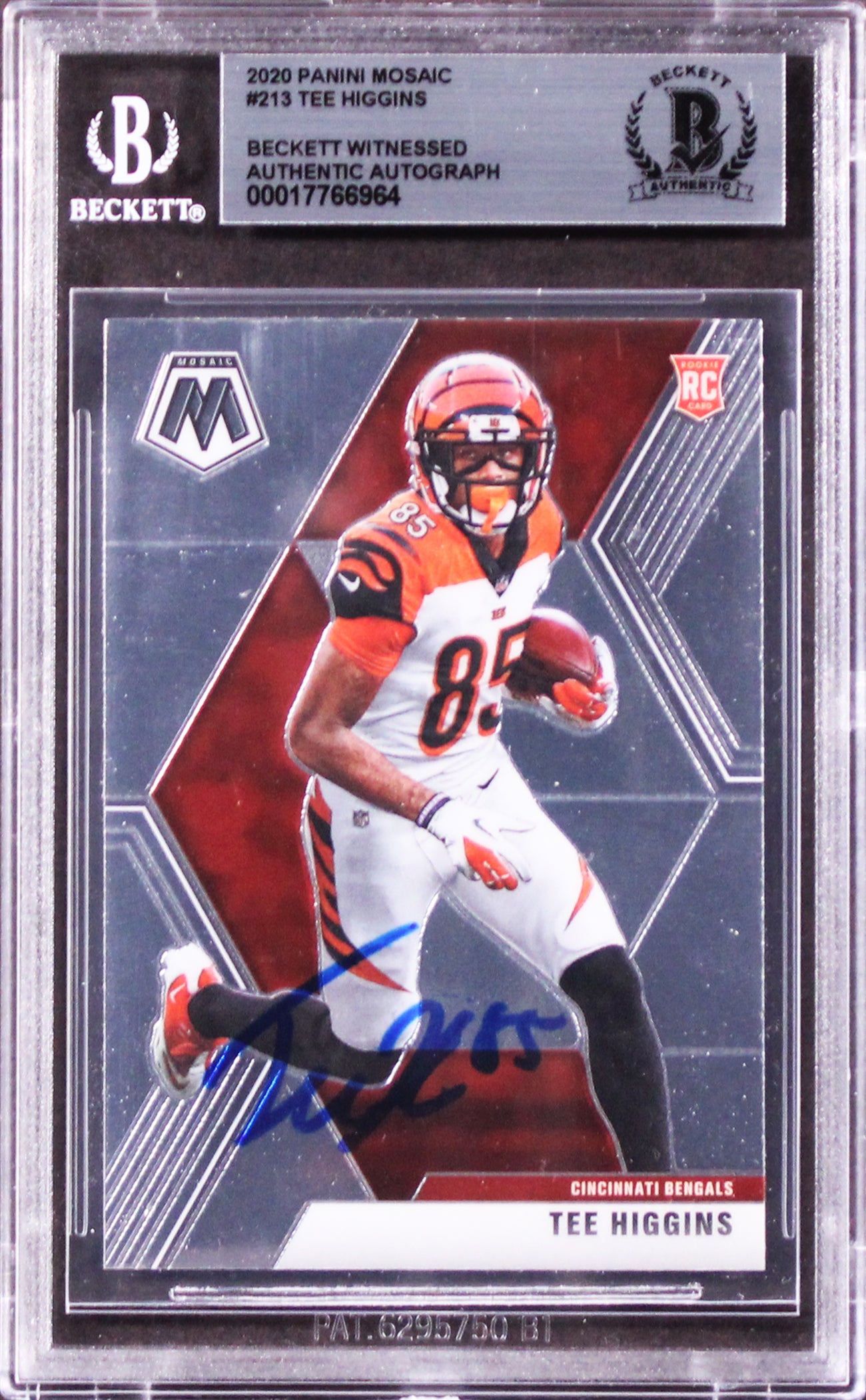 Bengals Tee Higgins Signed 2020 Panini Mosaic #213 Rookie Card BAS Slabbed