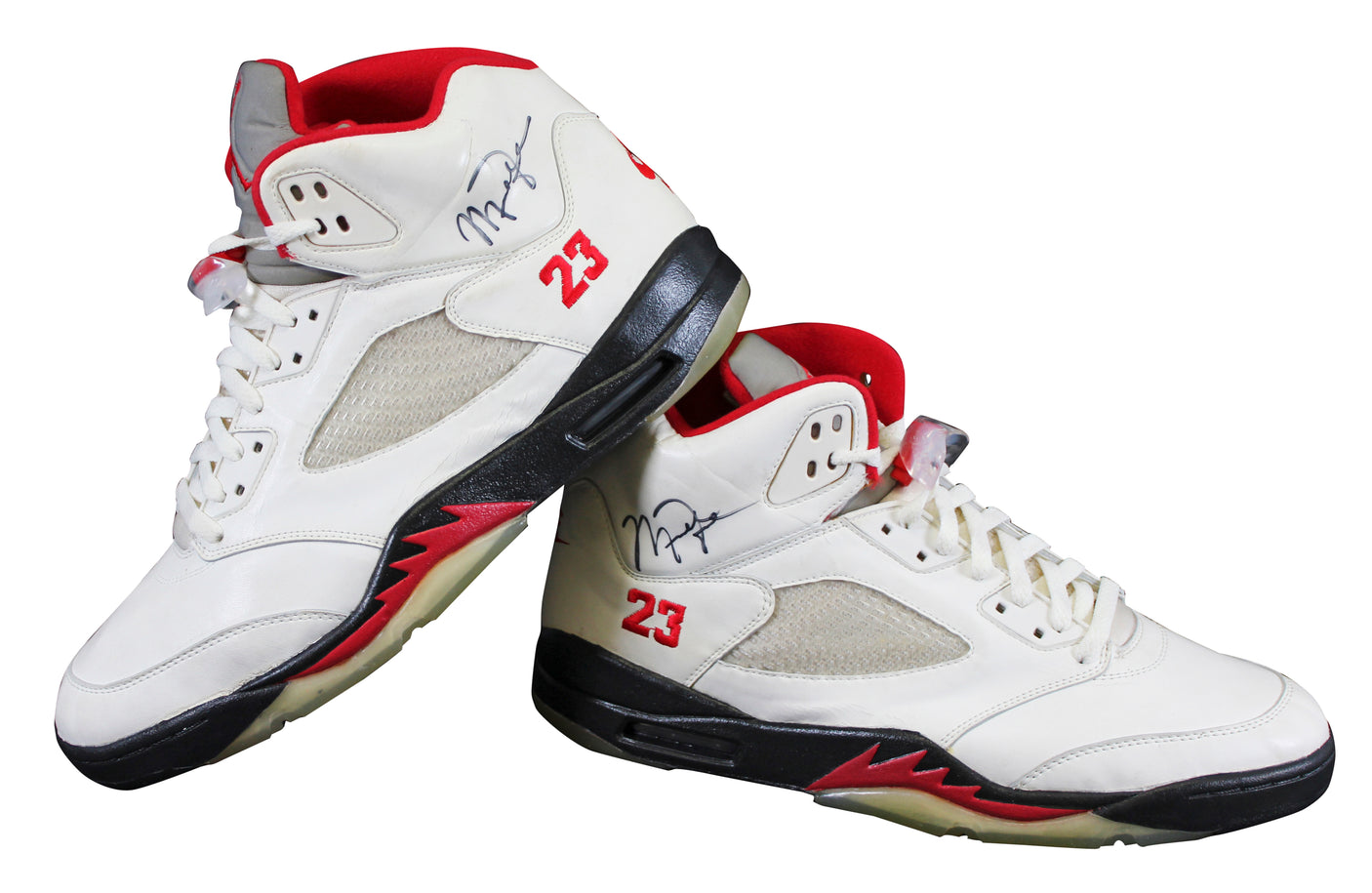 Bulls Michael Jordan Signed Nike Air Jordan V Size 13 Shoes w/ Original Box BAS