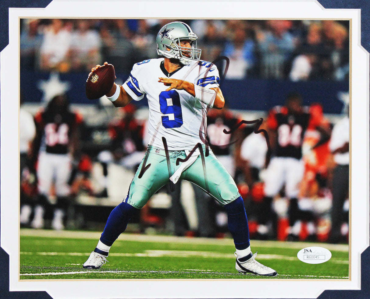 Cowboys Tony Romo Authentic Signed 8x10 Framed Photo Autographed JSA #R60045