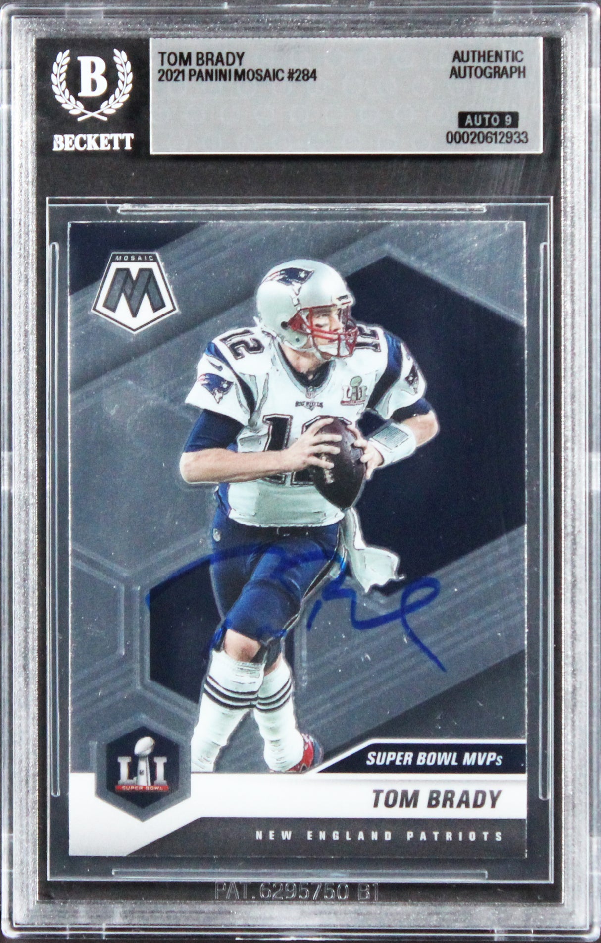 Patriots Tom Brady Signed 2021 Panini Mosaic #284 Card Auto 9! BAS Slabbed