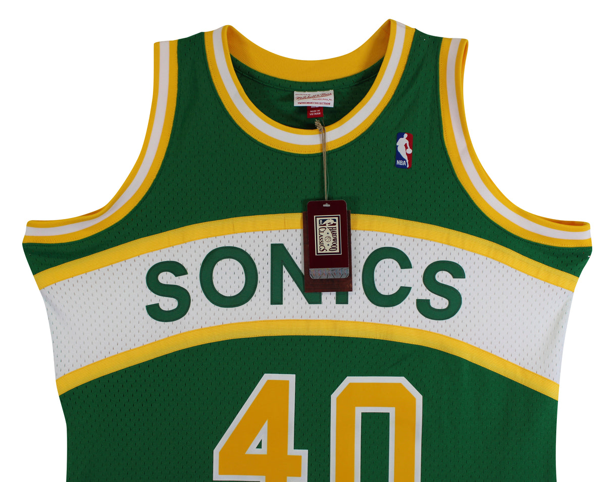 Sonics Shawn Kemp "Reign Man" Signed Green M&N 1994-95 HWC Swingman Jersey BAS