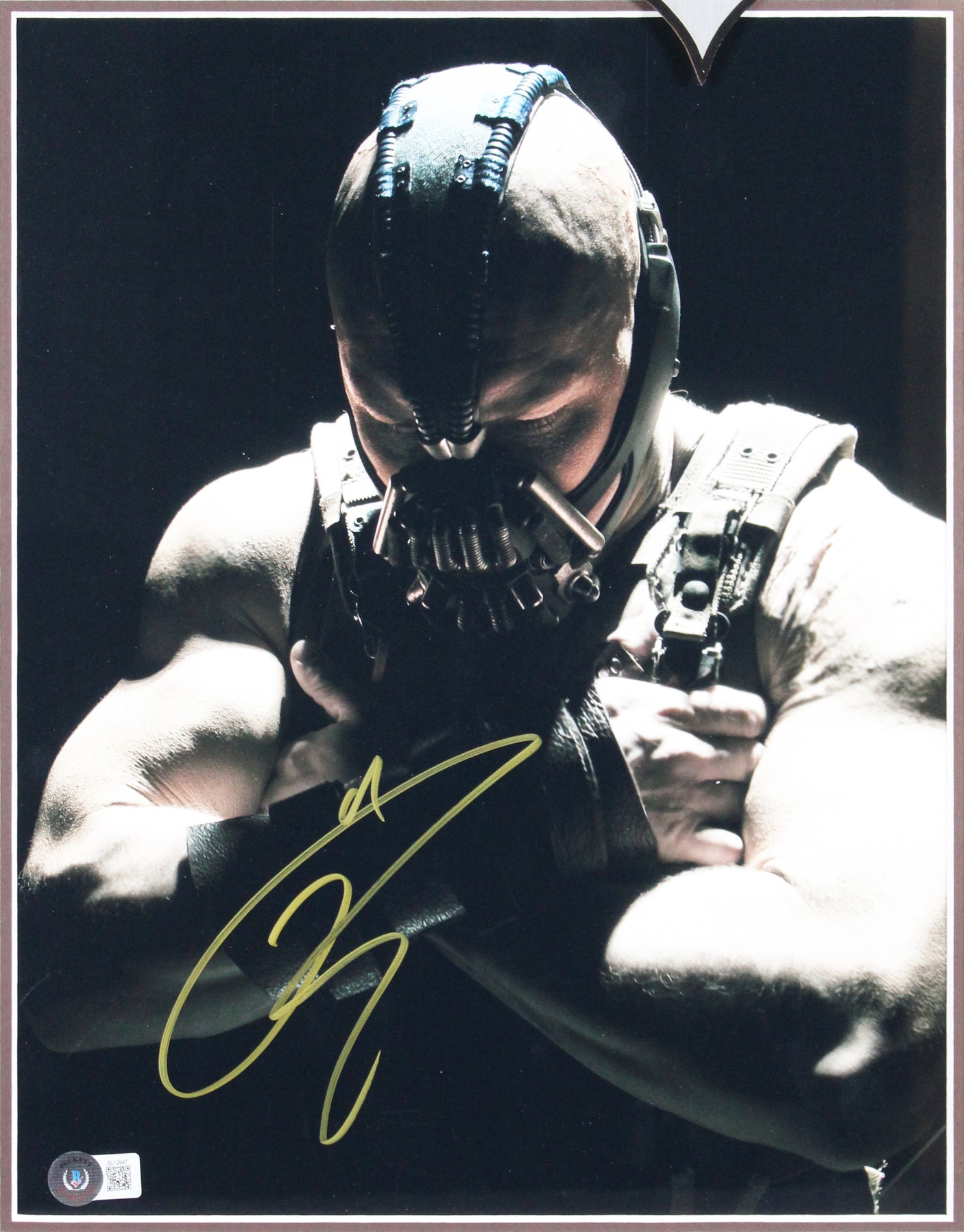 Tom Hardy Batman The Dark Knight Rises Authentic Signed 11x14 Framed Photo BAS