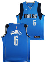 Mavericks Kristaps Porzingis Signed Blue Nike Swingman Jersey BAS #T09830